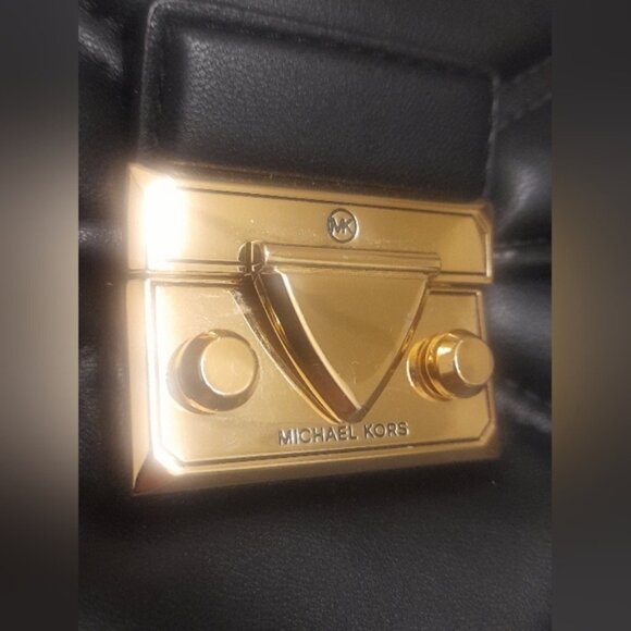 Michael Kors Black Serena Quilted Chain Shoulder Bag - Picture 16 of 16